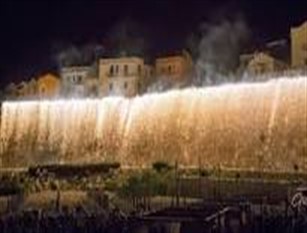 Previsioni meteo avverse, rinviato l’ ‘Incendio del Castello’