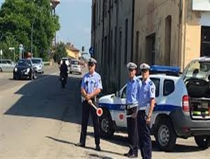 500 nuovi agenti per la Polizia Locale di Roma Capitale. Oggi le prime firme Raggi: “Più vigili in strada per sicurezza e decoro”