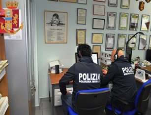 Polizia di Stato – Isernia:  arrestato 30enne isernino. Truffa ed estorsione per 40.000 euro.(VIDEO) Ai danni di un 66enne di Isernia