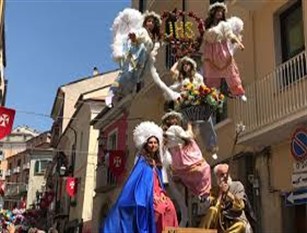Covid blocca secolare processione ‘Misteri’ di Campobasso Ci sarà giornale online con ricordi, curiosità, aneddoti e foto