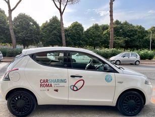 Il car sharing di Roma Capitale continua a crescere: 10 nuove auto elettriche e più stalli in periferia