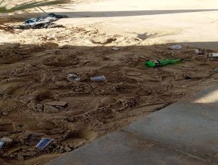 Il sindaco De Martinis condanna il raid vandalico sulla spiaggia accessibile: “gesto deplorevole”