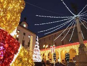 Natale 2021 a Ferentino: sabato 27 novembre la magia delle luminarie Il sindaco Pompeo: insieme e in sicurezza per far brillare la festa più attesa dell'anno   