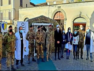 Ferentino, ottima risposta della città all’open day anti-covid di Asl ed Esercito
