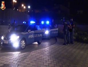 Polizia di Stato Isernia,arrestato per violenza, resistenza e lesioni personali a Pubblico Ufficiale.