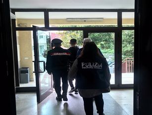 Giovane Isernino in carcere. Polizia e Carabinieri eseguono un’ordinanza di custodia cautelare in carcere.