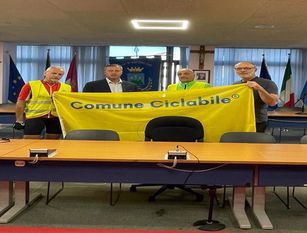 Il comune di Montesilvano riceve la bandiera gialla
