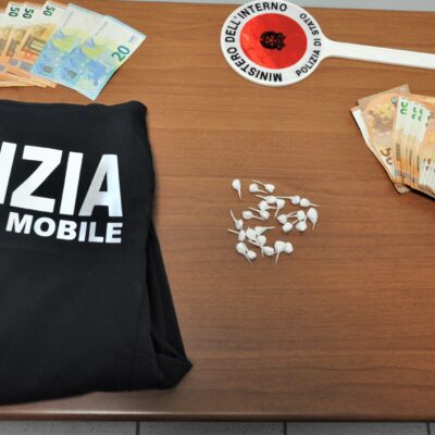 Isernia: Operazione antidroga della Squadra Mobile: sequestrata droga e denaro contante