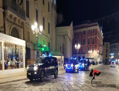 Cbasso, continua l’azione dei Carabinieri contro lo spaccio di sostanze stupefacenti, nel centro della città