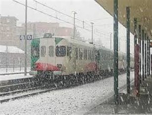 Allerta meteo, ritardi e modifiche degli orari dei treni previsti per la giornata odierna Avvertenze segnalate dall'assessore regionale Niro