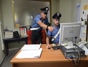 Smantellata attività criminale, individuato autore di 31 truffe Si trattava di truffe per case d'affitto in villeggiatura, arrestato dai Carabinieri