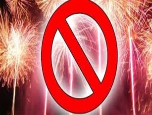 Campidoglio, a Capodanno vietati botti e fuochi d’artificio Ordinanza per tutelare incolumità cittadini. Sarà in vigore dalle 00:01 del 31 dicembre 2019 alle ore 24:00 del 6 gennaio 2020