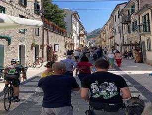 Turisti da Bolzano per scoprire la montagna di Capracotta