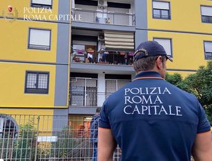 Maxi operazione contro occupazioni abusive a Tor Bella Monaca: Roma Capitale pronta ad assegnare gli alloggi recuperati