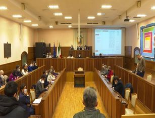 Nuovo ospedale Isernia, l’opposizione chiede seduta monotematica con la presenza  di Toma Sarcasmo, da parte di esponenti della Giunta Castrataro