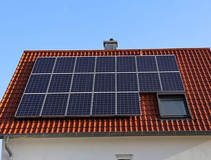 Il fotovoltaico, la soluzione per il caro bollette Da approfittarne anche tramite il super bonus 110%