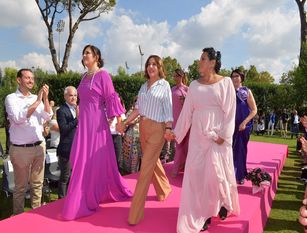 Il Rosa in Passerella” sfilata delle donne operate al seno