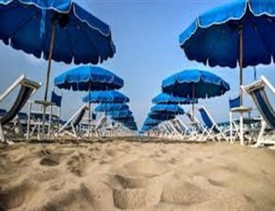Montesilvano: dal 20 giugno riaprono le spiagge accessibili “Mare senza Barriere” Il consigliere Manganiello: “Al via anche Mare per tutti con gli stabilimenti balneari”