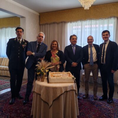 Prefettura di Isernia, il congedo della dottoressa Giuseppina Ferri dopo una vita al servizio delle istituzioni ll Viceprefetto Vicario lascia l'incarico. Presente alla cerimonia il vertice delle autorità civili e militari.